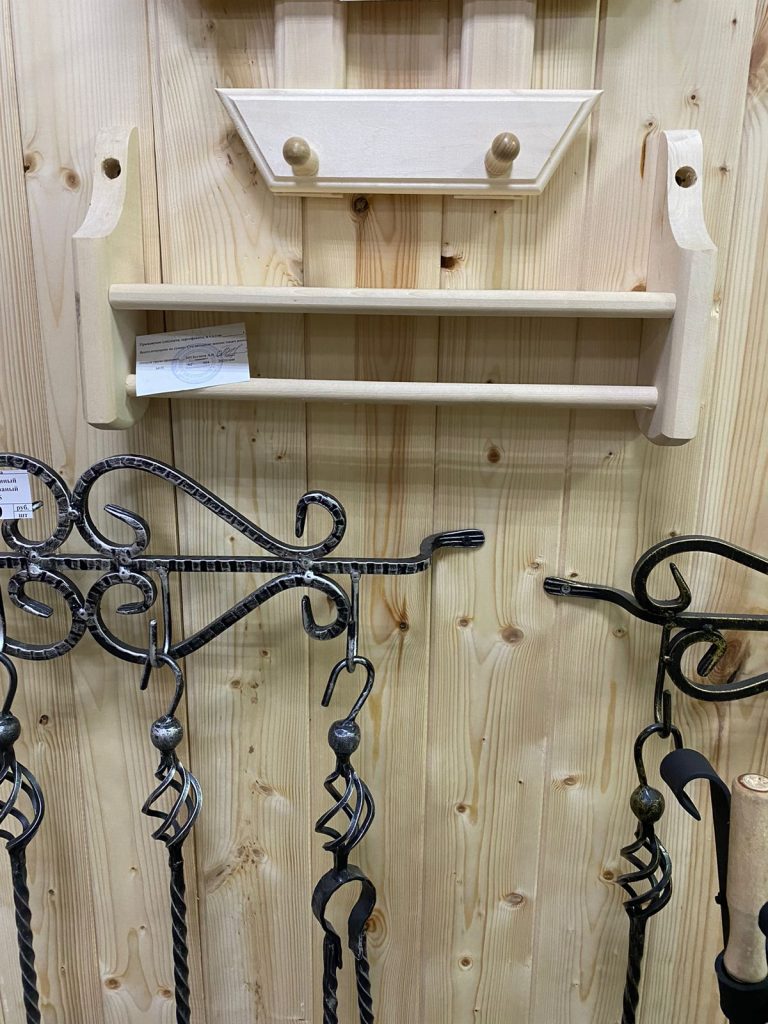 полка под полотенце