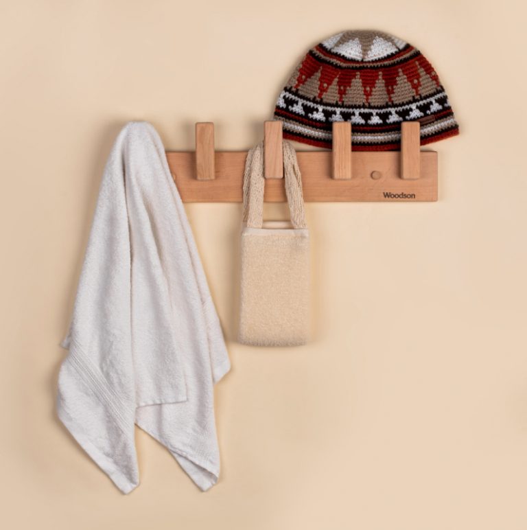 Вешалка Woodson D5, 5 креплений, 53х12, ольха